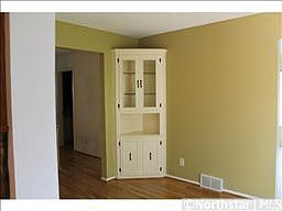 4th image of 1300 Vista Dr