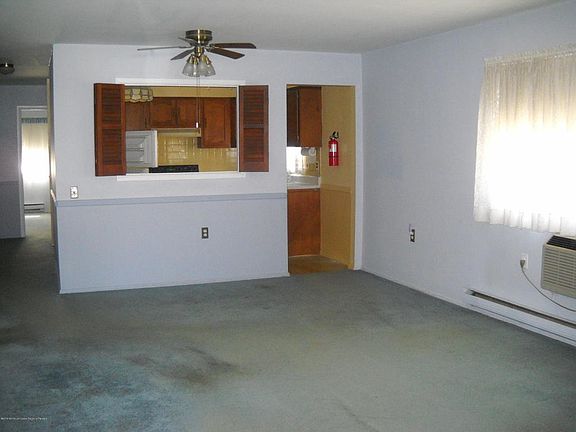 3rd image of 21B Hancock Dr