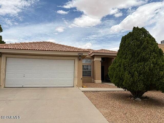 1st image of 12541 Tierra Nogal Dr