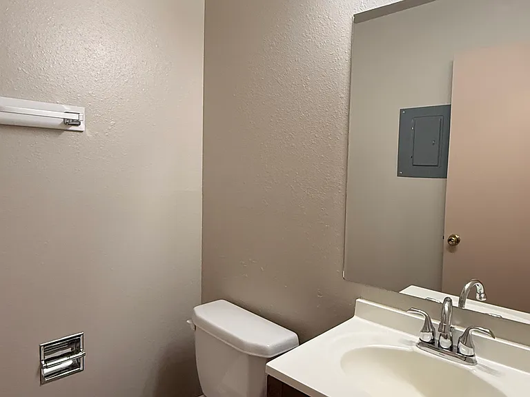 2078 Bench Rd — Photo 6