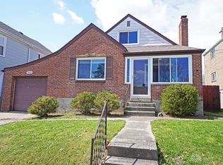 7805 Perry St, Cincinnati, OH 45231