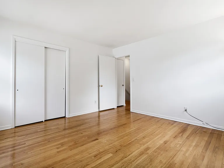 34 Davenport Ave #A — Photo 12
