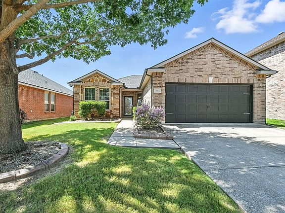 3rd image of 5817 Deck House Rd