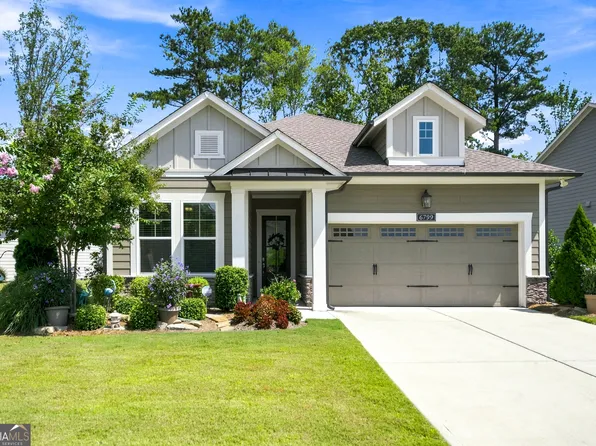 6799 Welcome Rd, Flowery Branch, GA 30542