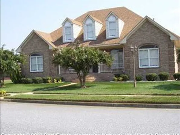 1912 Lancing Crest Ln, Chesapeake, VA 23323