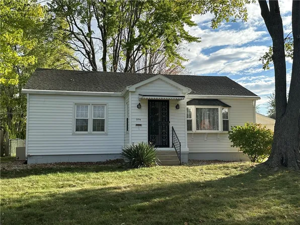206 Ridgeview St, Danville, IL 61832