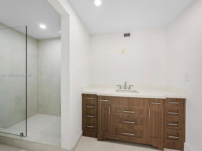 7540 Los Pinos Blvd — Photo 29
