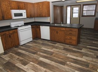 115 Main St W, Melrose, MN 56352