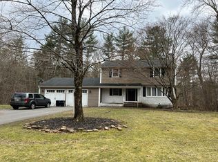 28 Milebrook Rd, West Bridgewater, MA 02379