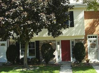 118 W Van Lake Dr, Vandalia, OH 45377