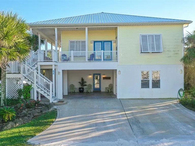 42 Moody Dr — Photo 2