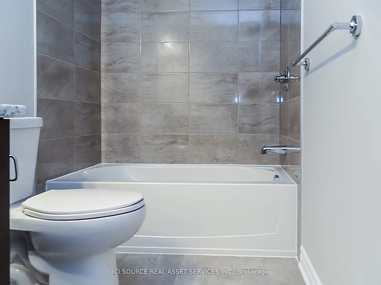 193 Kimpton Dr — Photo 12
