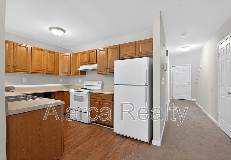 5620 Ilford St #5620 — Photo 4