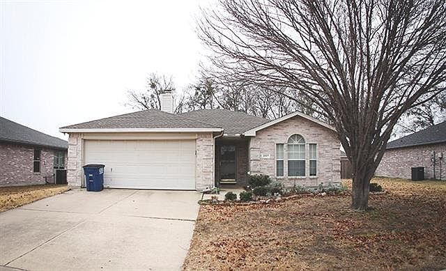 1st image of 207 Lake Travis Dr