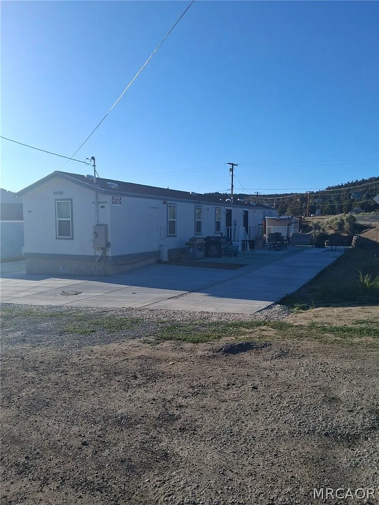 2 bed, 2.0 bath, 990 sqft, $1,800 — Photo 3