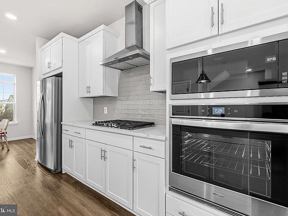 5th image of 9309 Barnes Loop