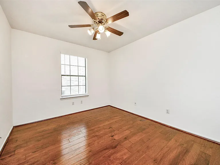 16134 Coleburn Dr — Photo 12