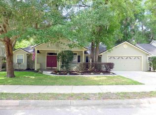 6632 SW 81st St, Gainesville, FL 32608