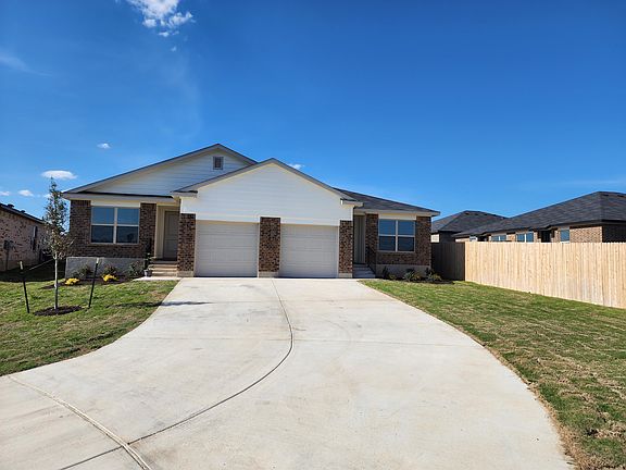 2nd image of 1312 Concord Dr APT 1-B