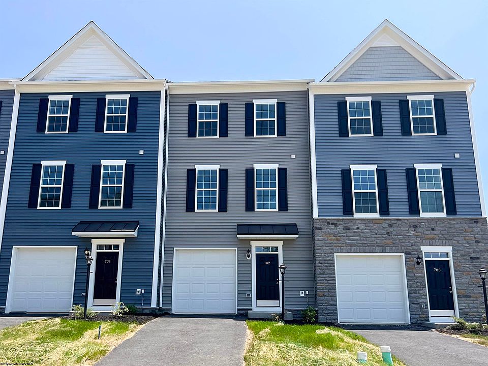 1st image of 702 Mulligan Ct
