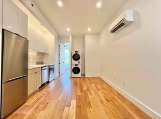 1823 Woodbine St #2C, Ridgewood, NY 11385