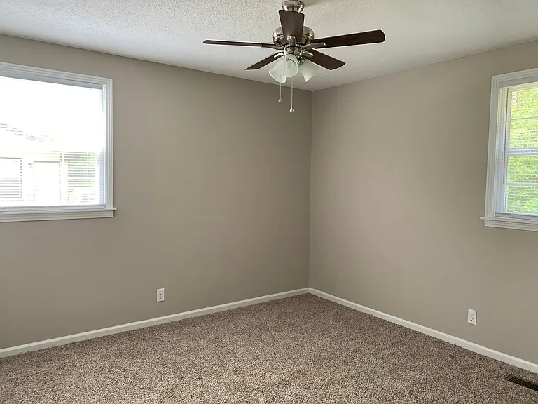 2732 Ann Dr — Photo 12