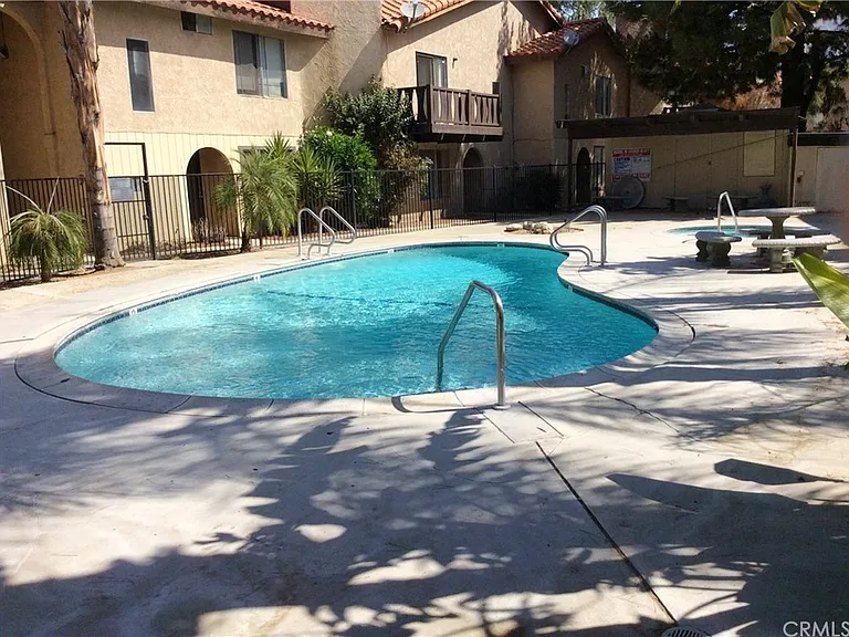 Tiger Ln — Photo 26
