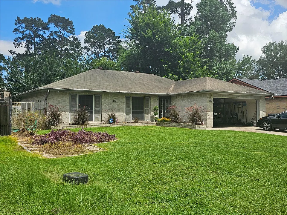 15206 Flamingo Park