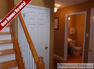 109 Chantry Dr, O'Fallon, MO 63366