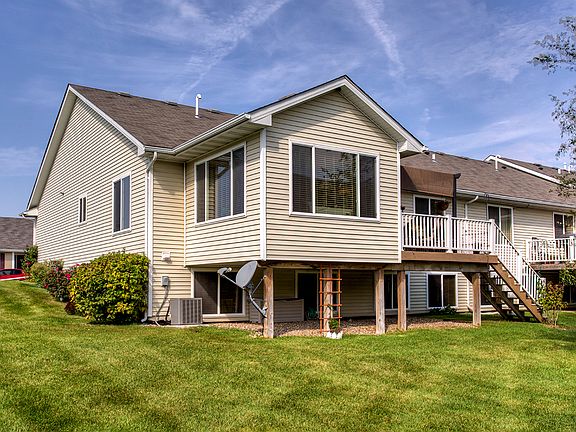 2nd image of 6053 Bradford Ln