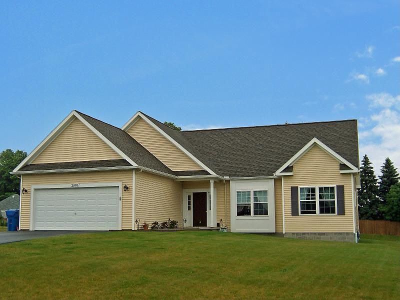 1st image of 2100 Johnny Ln