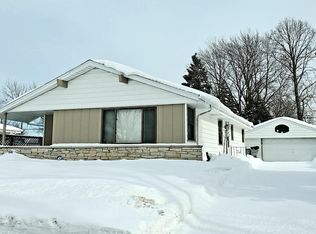 5708 N 90th St, Milwaukee, WI