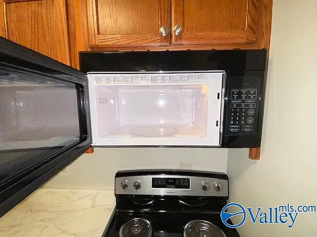 2950 Hood Rd SW #G — Photo 14