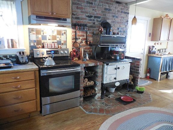 3rd image of 5316 91st Ave SE
