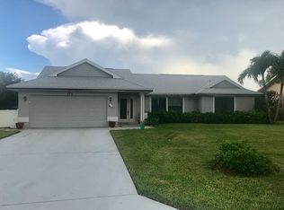 174 Forestwood Dr, Naples, FL 34110