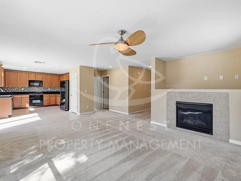 2708 Woodfield Way — Photo 10