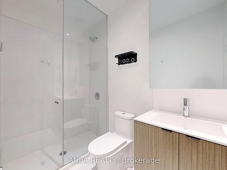 20 Edward St #2711 — Photo 22