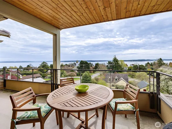 1215 Lawrence Street #402, Port Townsend, WA 98368