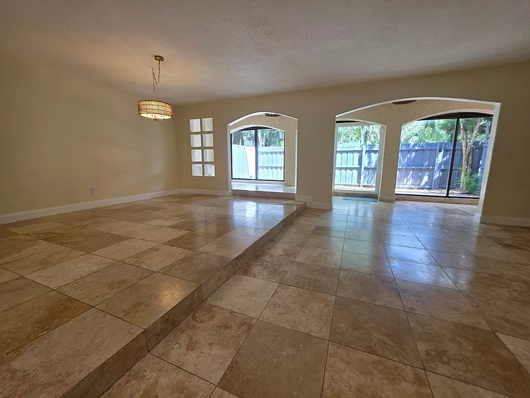 208 Pine Cone Trl — Photo 16