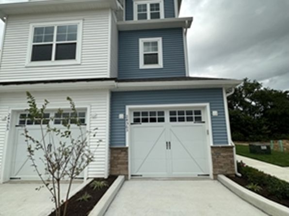 24563 Merlot Dr
