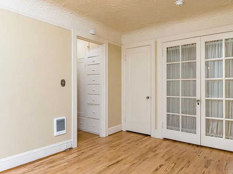 Westover Apartments — Photo 4