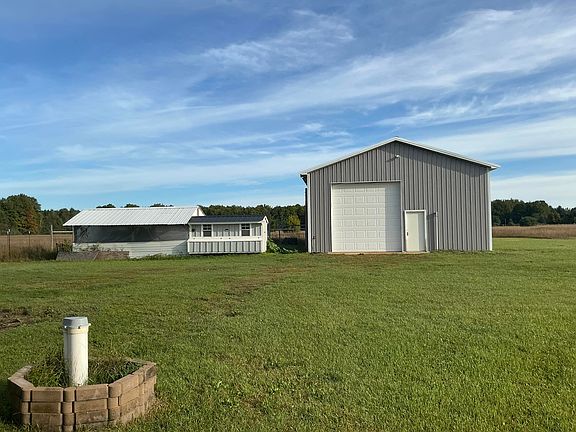 5th image of 4763 Kniss Rd