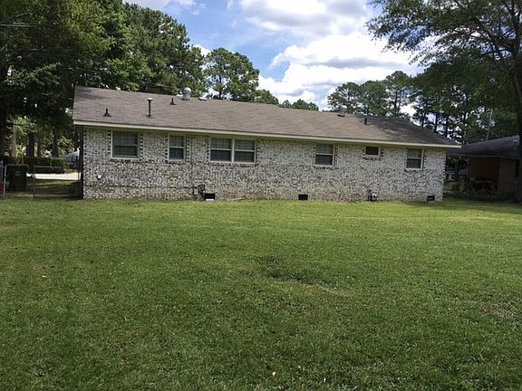 5801 Brentfield Back Yard