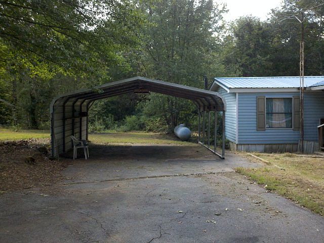 2nd image of 1541 Reavesville Rd