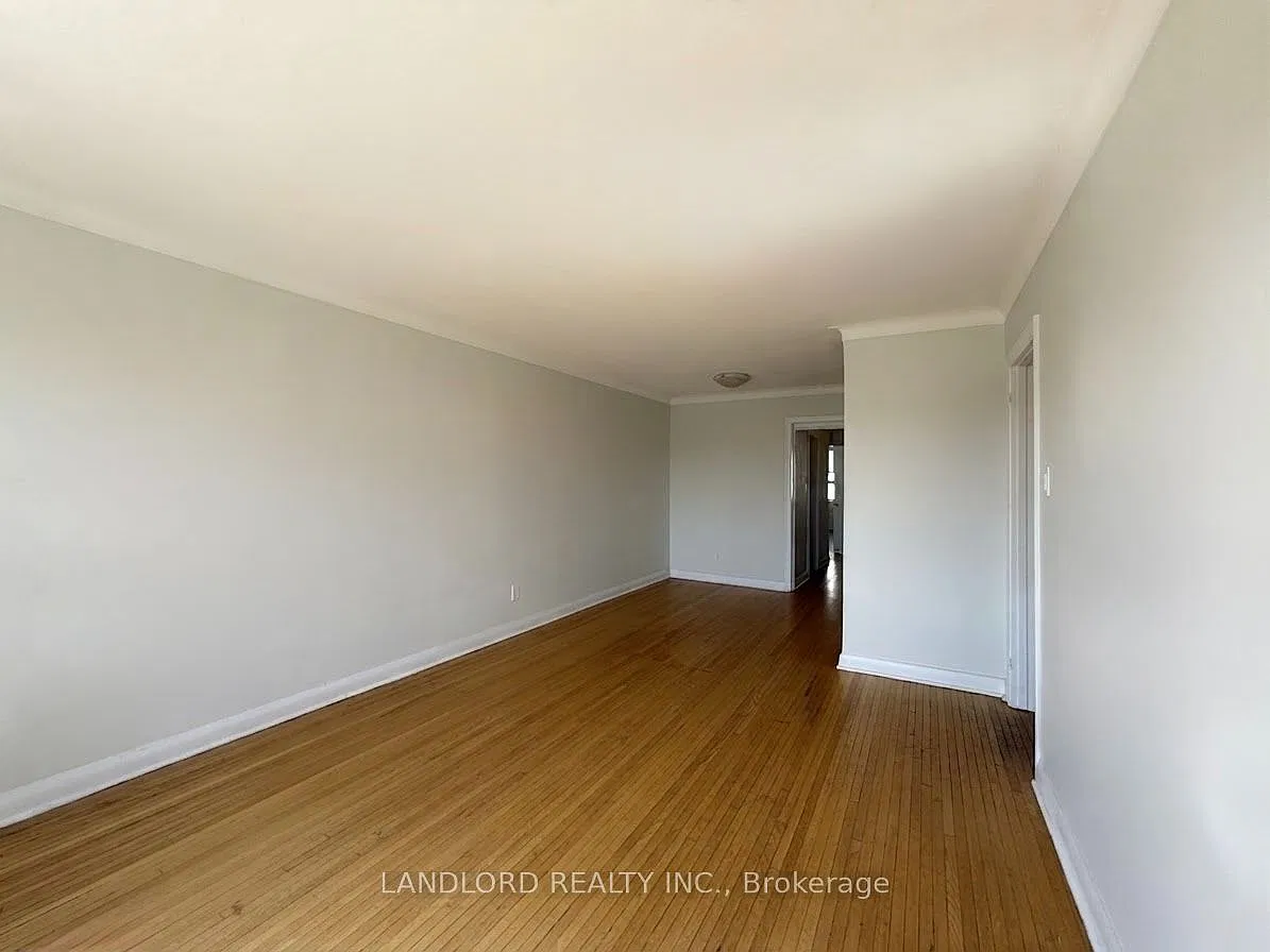 2 bed, $2,350 — Photo 4