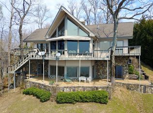 665 Anderson Hollow Rd, Savannah, TN 38372