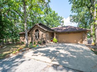 912 Two Rivers Rd, Highlandville, MO 65669