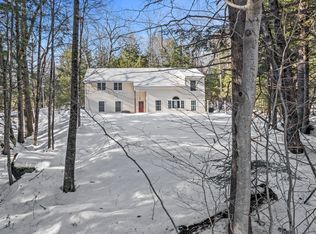 11 Campbell Dr, Bridgton, ME 04009