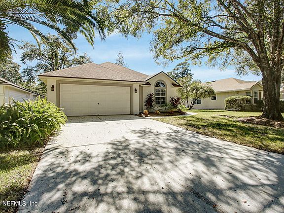 2nd image of 1108 Summerchase Dr