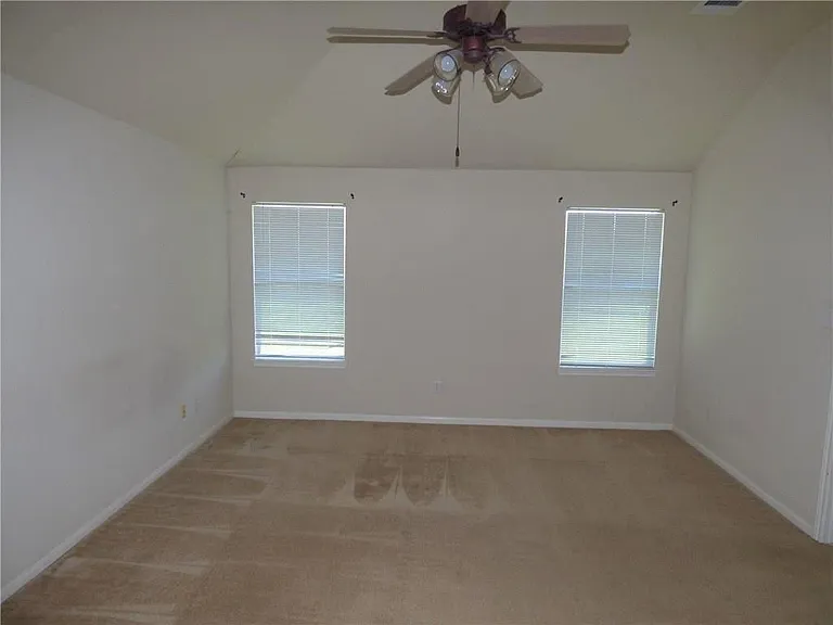 1600 Melissa Oaks Ln — Photo 14